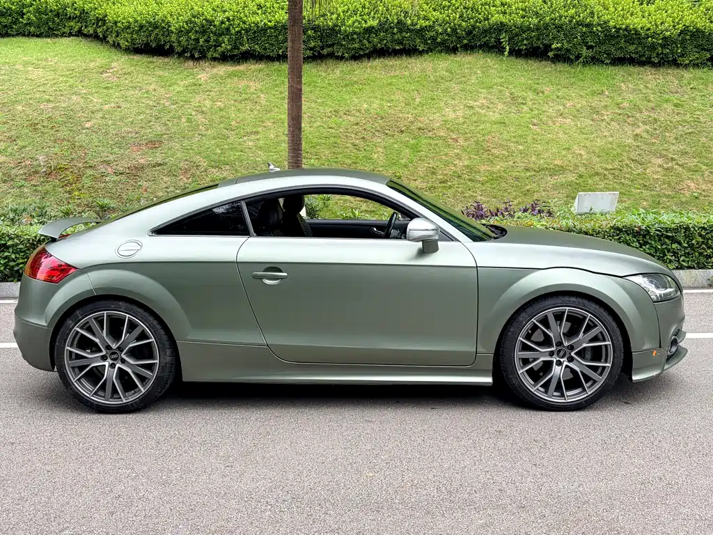 Audi TTS 2011 TTS Coupe 2.0TFSI quattro
