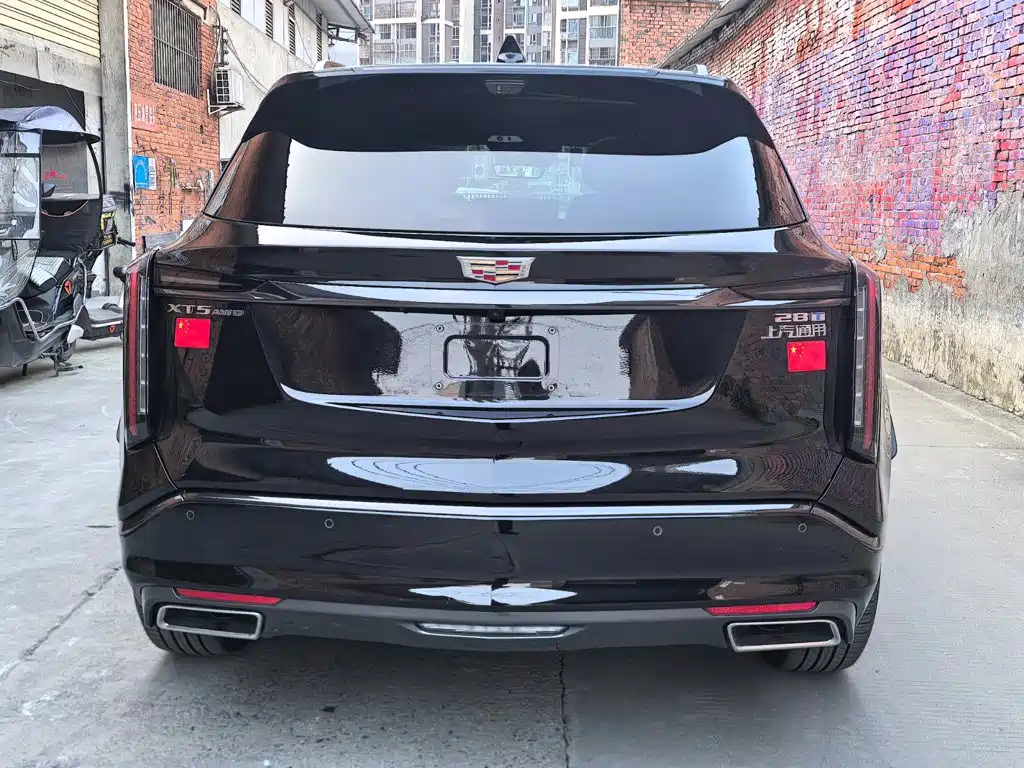Cadillac XT5 — миниатюра 6
