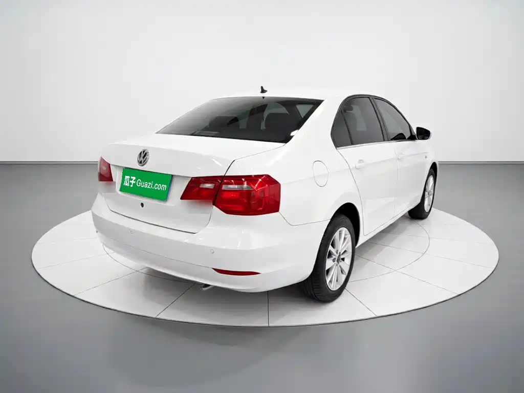 Volkswagen Jetta — миниатюра 6