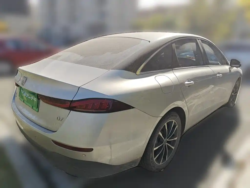 Roewe D7 — миниатюра 6