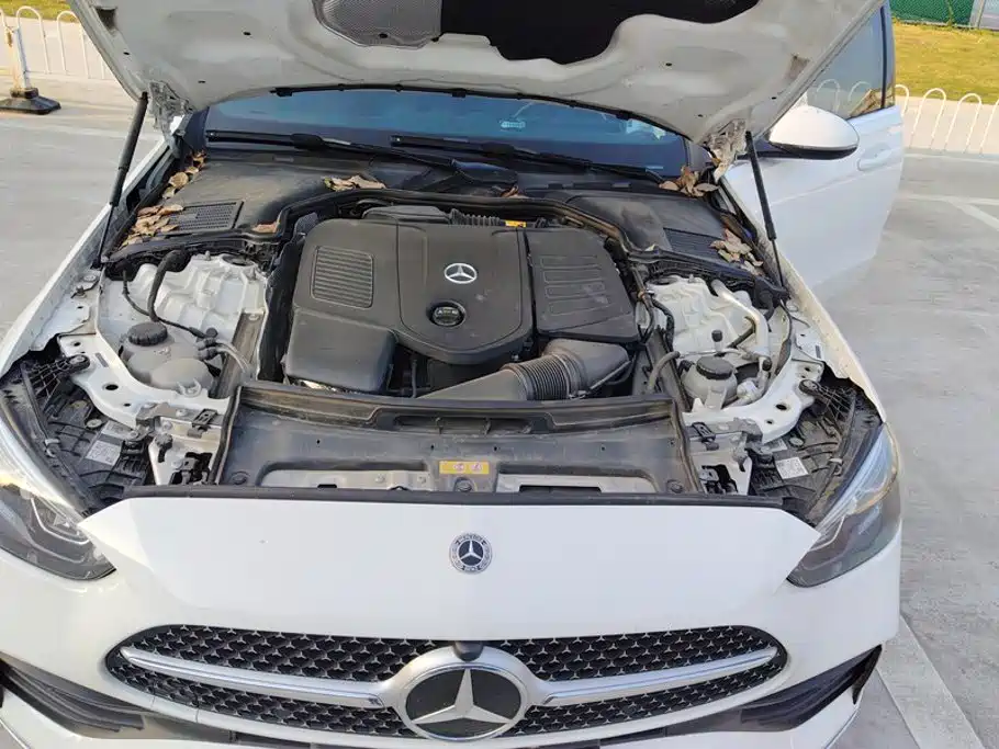 Mercedes-Benz C-Class — миниатюра 10
