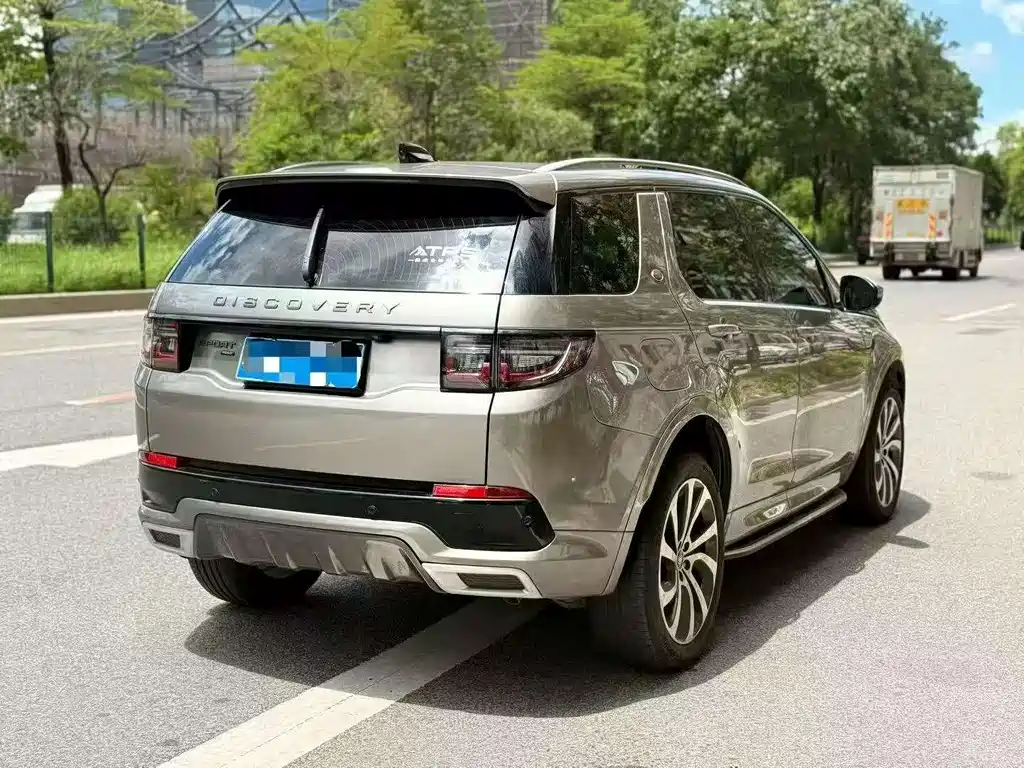 Land Rover Discovery Sport — миниатюра 7