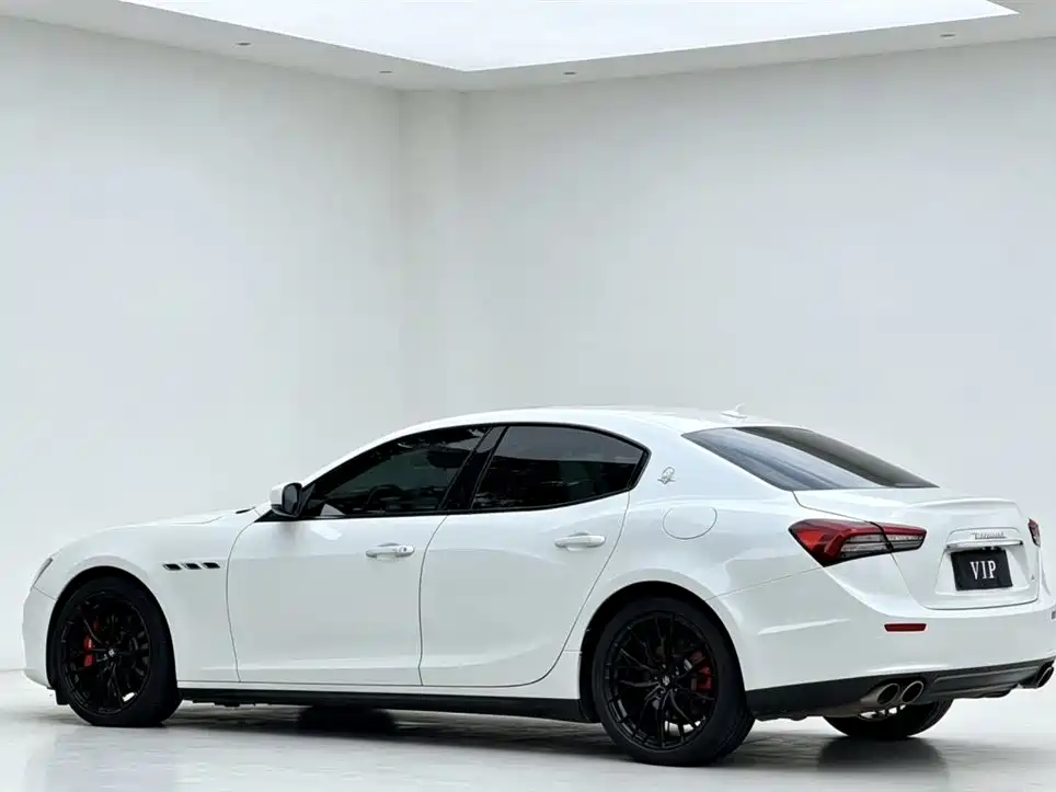 Maserati Ghibli 2014 3.0T Standard