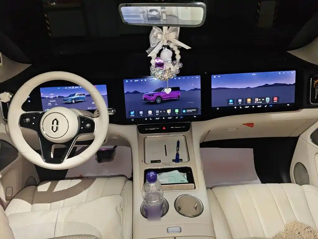 AITO AITO M8 — миниатюра 10
