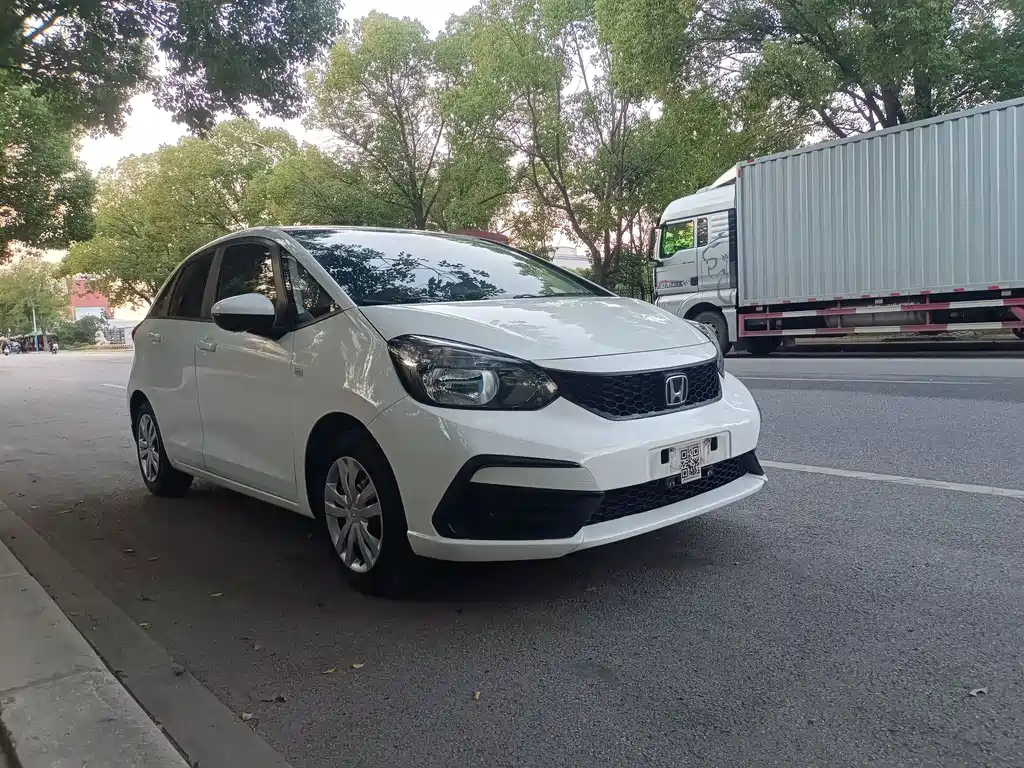 Honda Fit — миниатюра 2