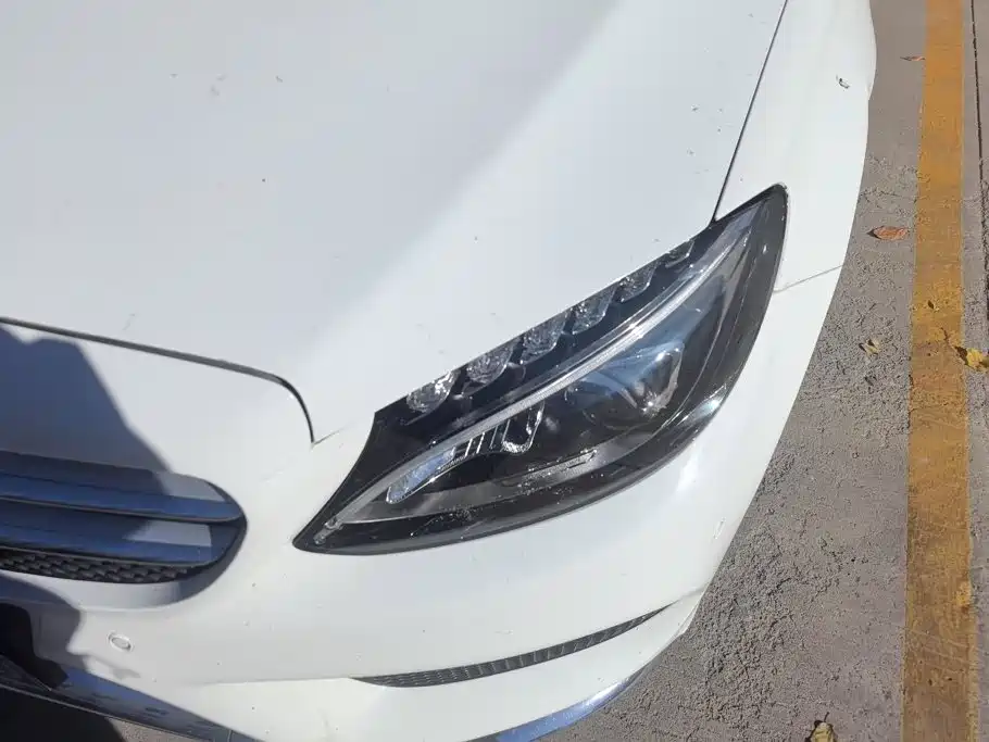 Mercedes-Benz C-Class — миниатюра 5