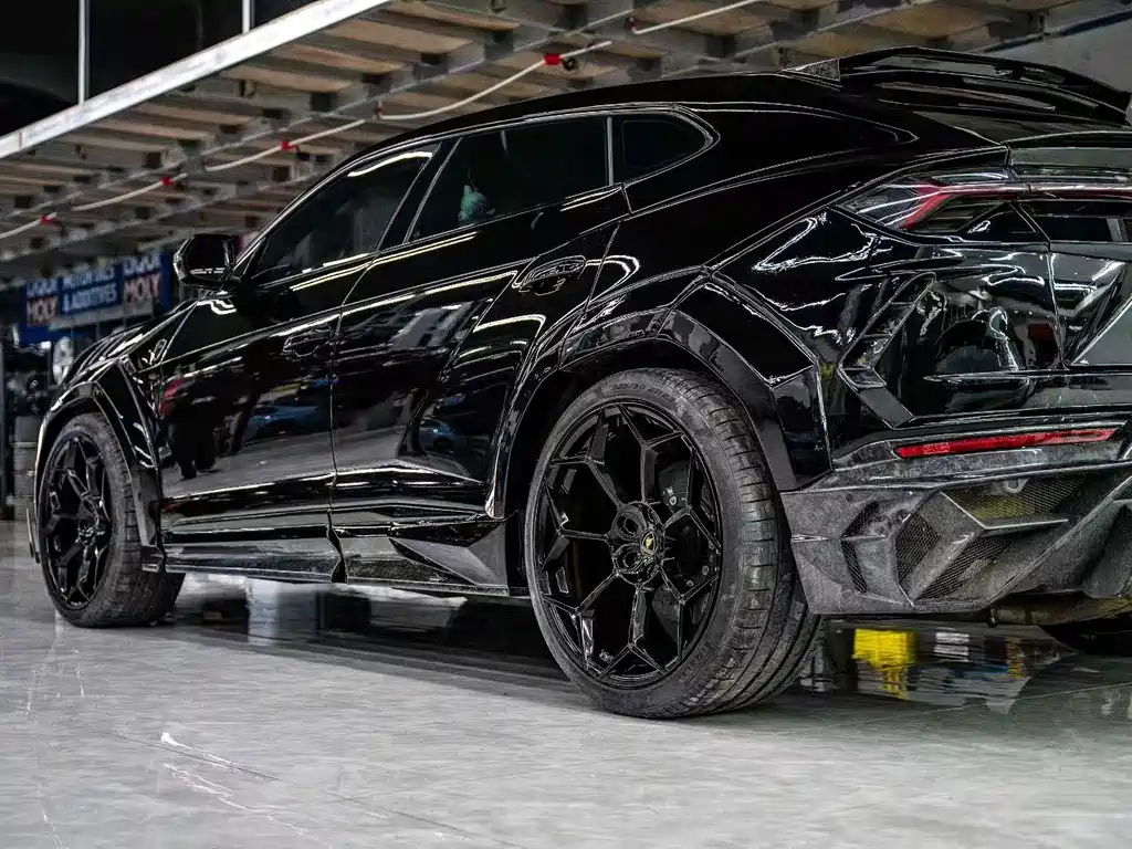 Lamborghini Urus 2018 4.0T V8
