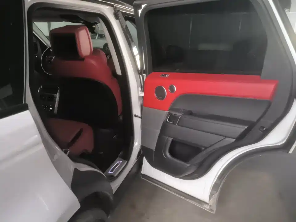 Land Rover Sport — миниатюра 16