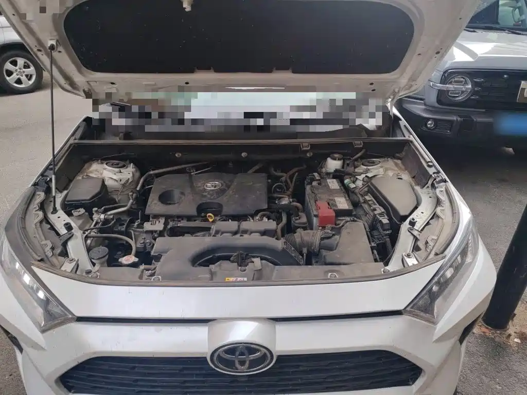 Toyota RAV4 — миниатюра 16