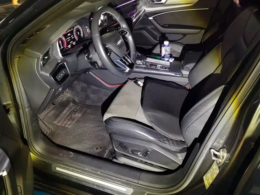 Audi A6L — миниатюра 9