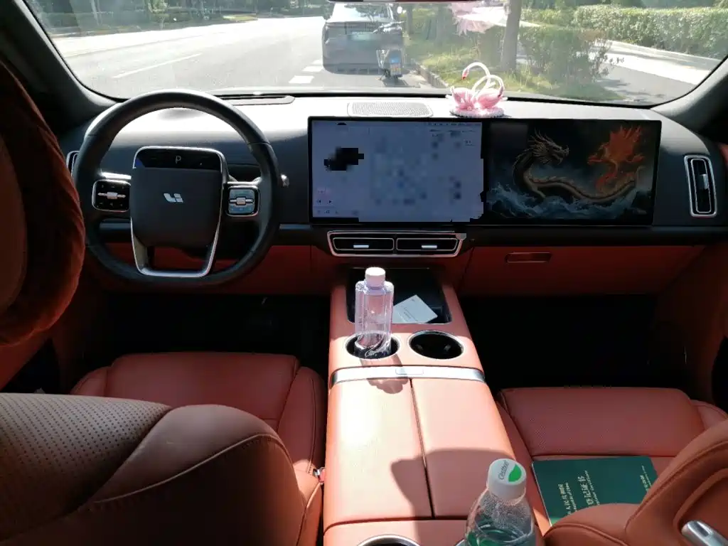 Li Auto Li L8 — миниатюра 10