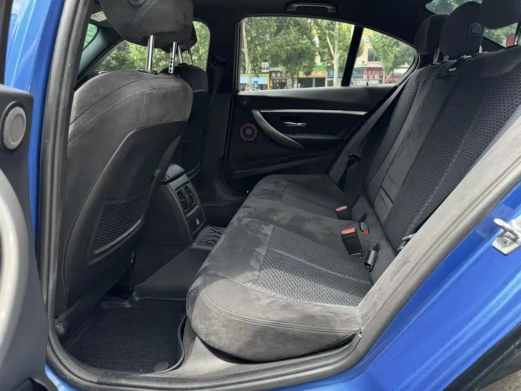 BMW 3 Series 3 2018 320i M Sport
