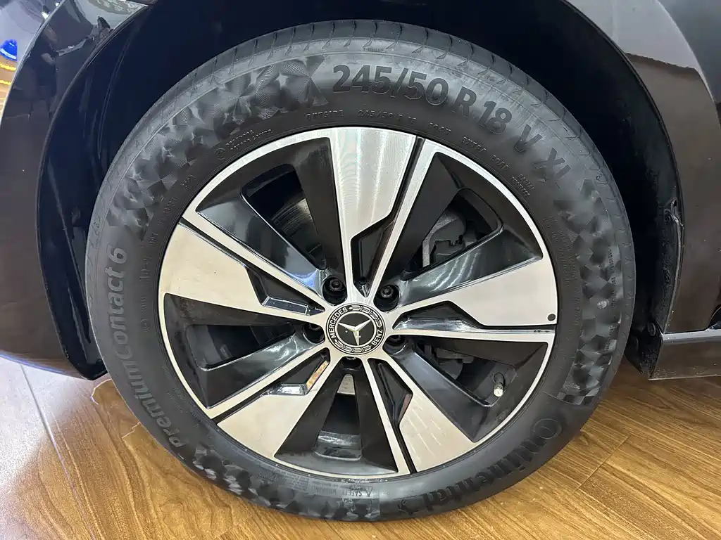 Mercedes-Benz V-Class — миниатюра 10