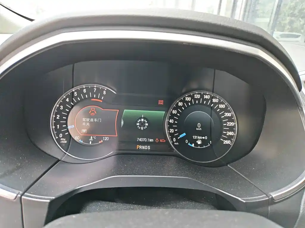 Ford Edge — миниатюра 7