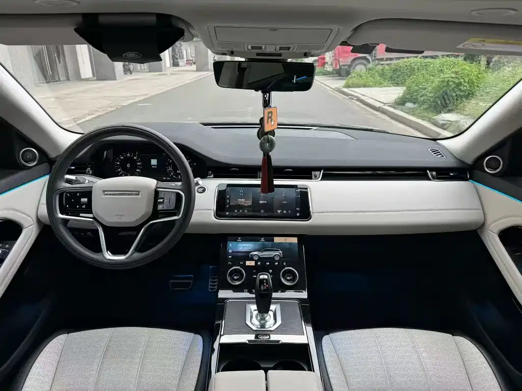 Land Rover Evoque — миниатюра 7