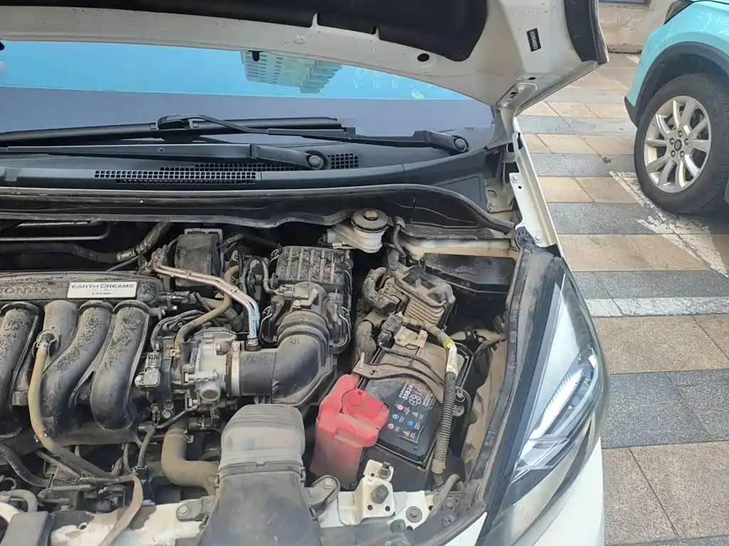 Honda Fit — миниатюра 23