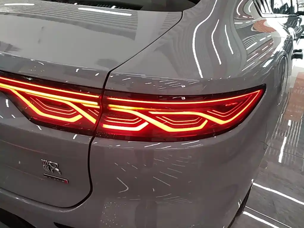BYD Han 2025 DM-i Smart Drive 125KM Flagship