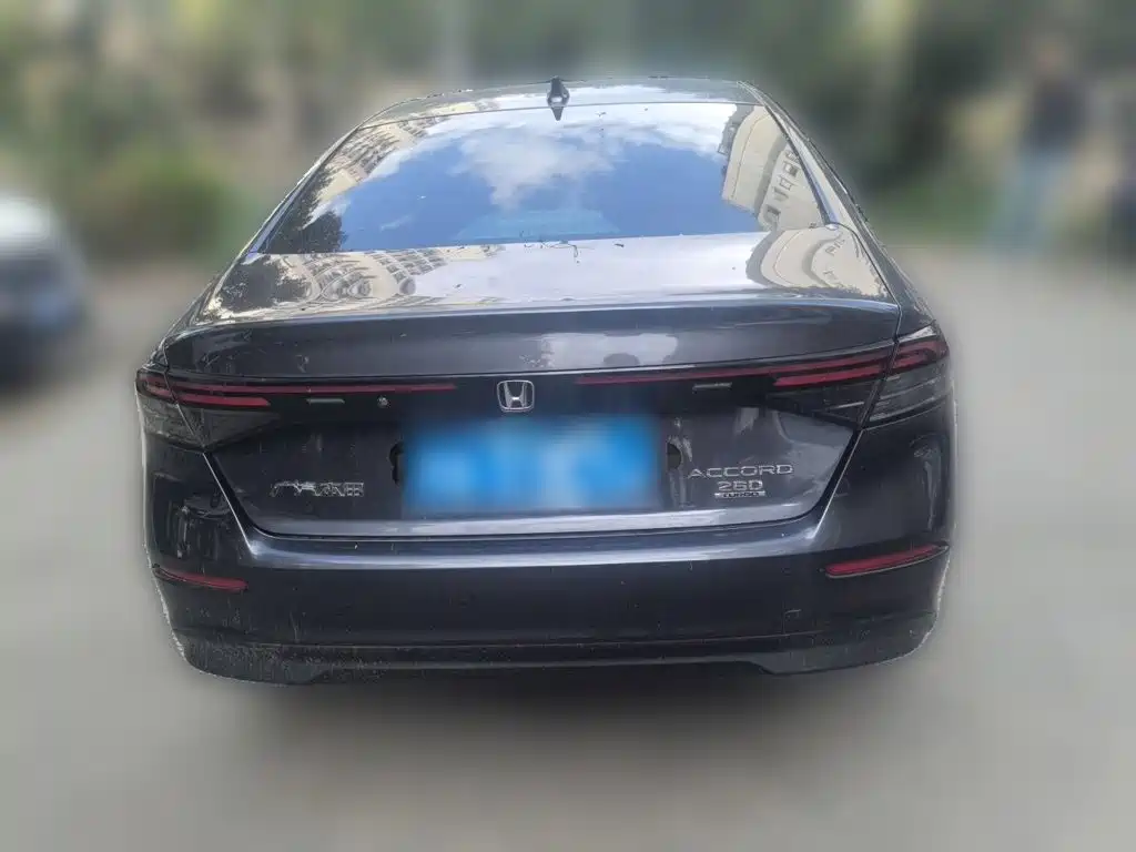 Honda Accord — миниатюра 5