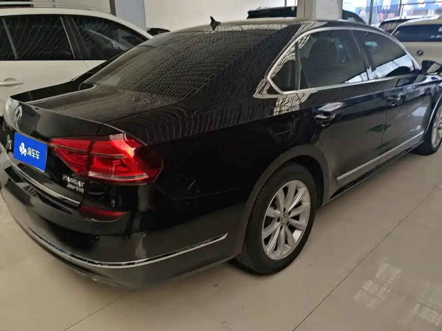 Volkswagen Passat — миниатюра 3