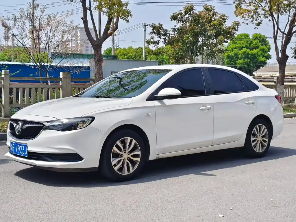Buick Excelle — миниатюра 2