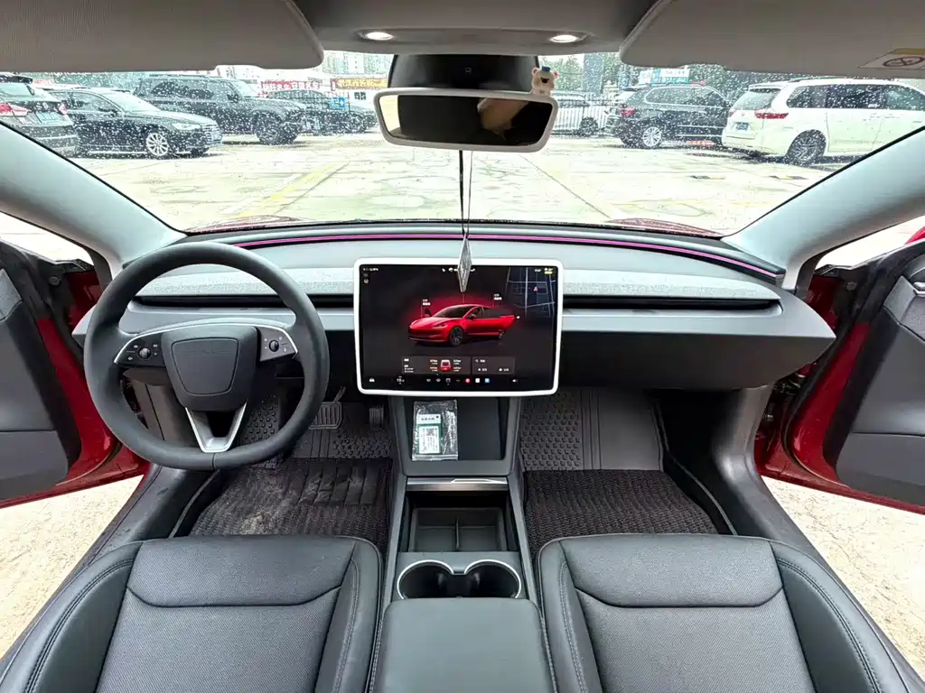 Tesla Model 3 — фотографии объявления, Фото 7