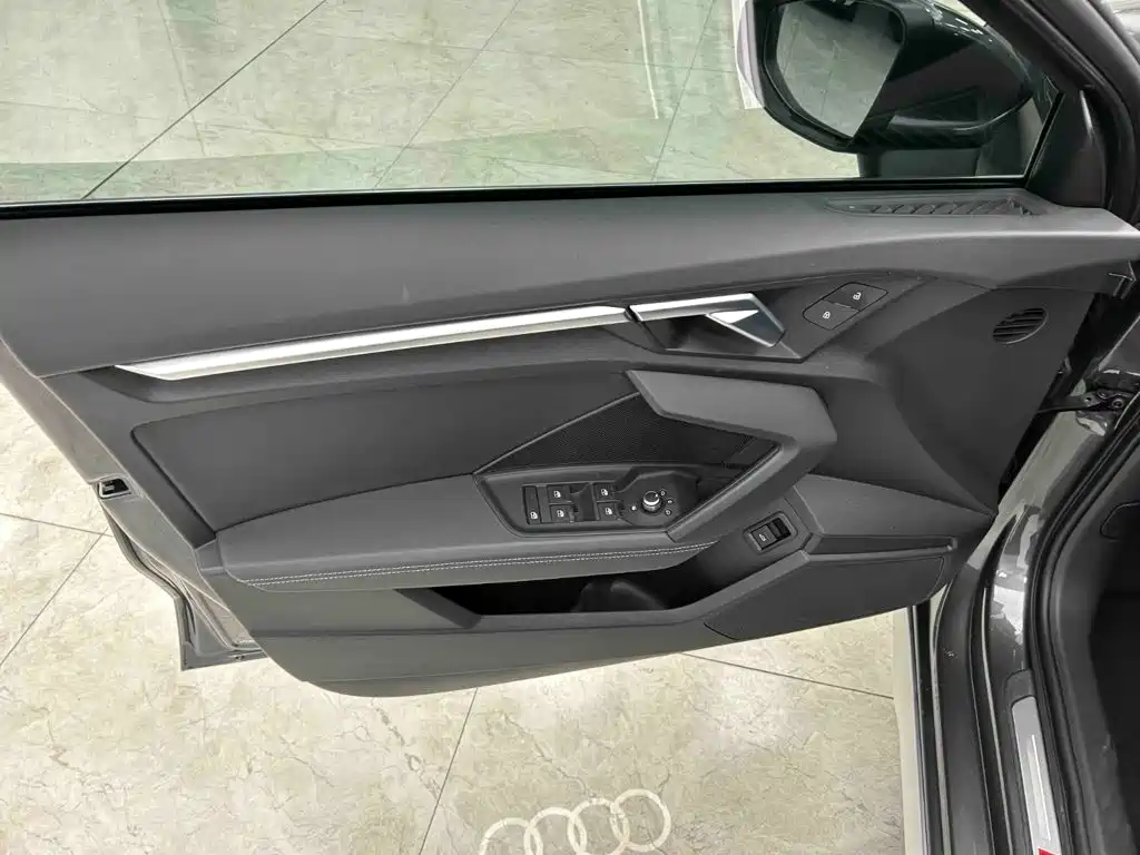 Audi A3 — миниатюра 10