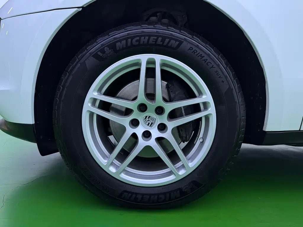 Porsche Macan — миниатюра 35