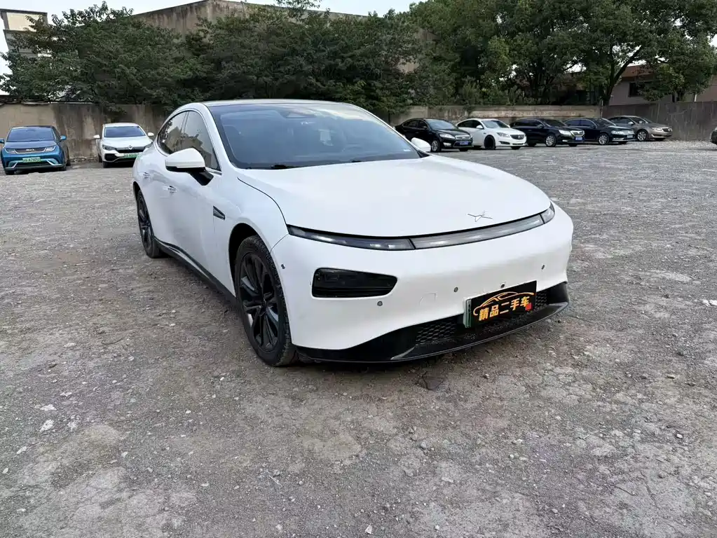 XPeng P7 — миниатюра 2