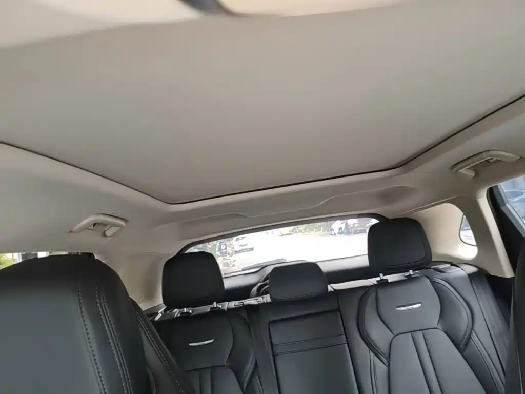 Hongqi Hongqi HS3 — миниатюра 18