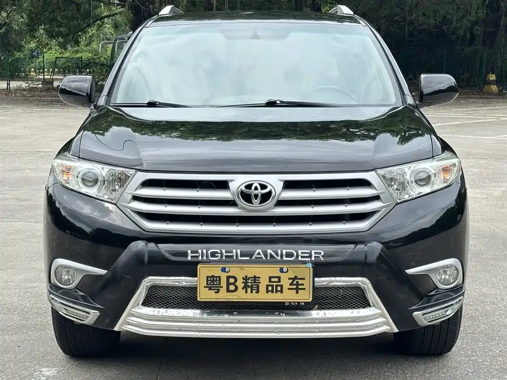 Toyota Highlander 2012 2.7L 7 мест Elite
