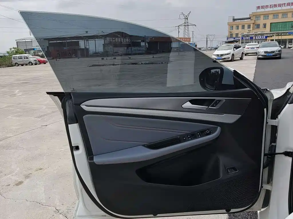 Volkswagen Lamando 2023 L 280TSI DSG