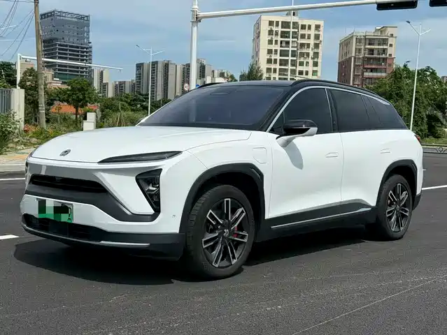 2022 Nio ES6