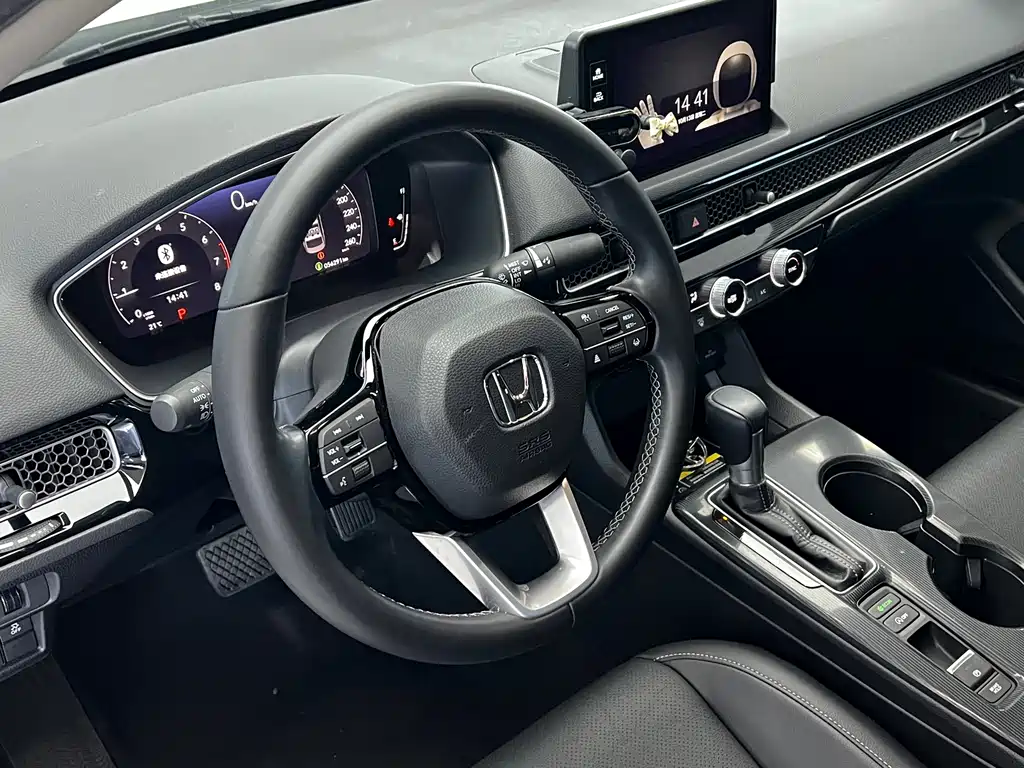 Honda Civic — миниатюра 14