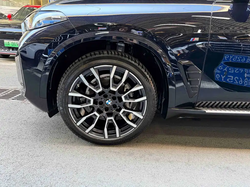 BMW X5 — миниатюра 32