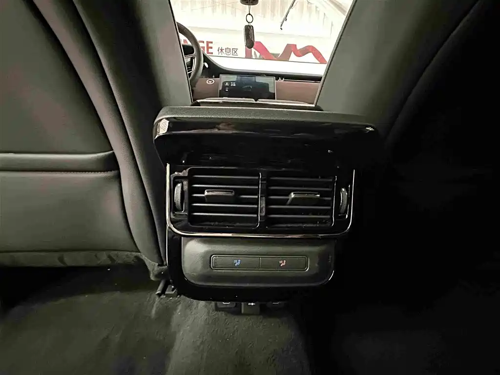 Land Rover Evoque — миниатюра 14