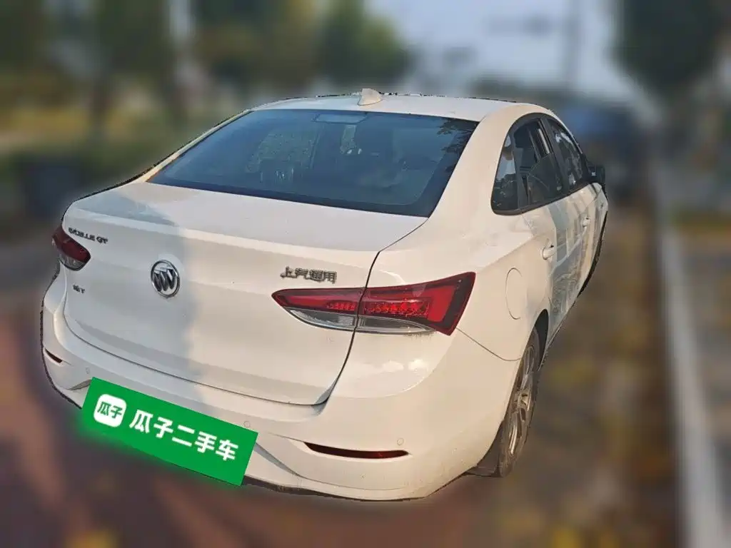 Buick Excelle — миниатюра 4