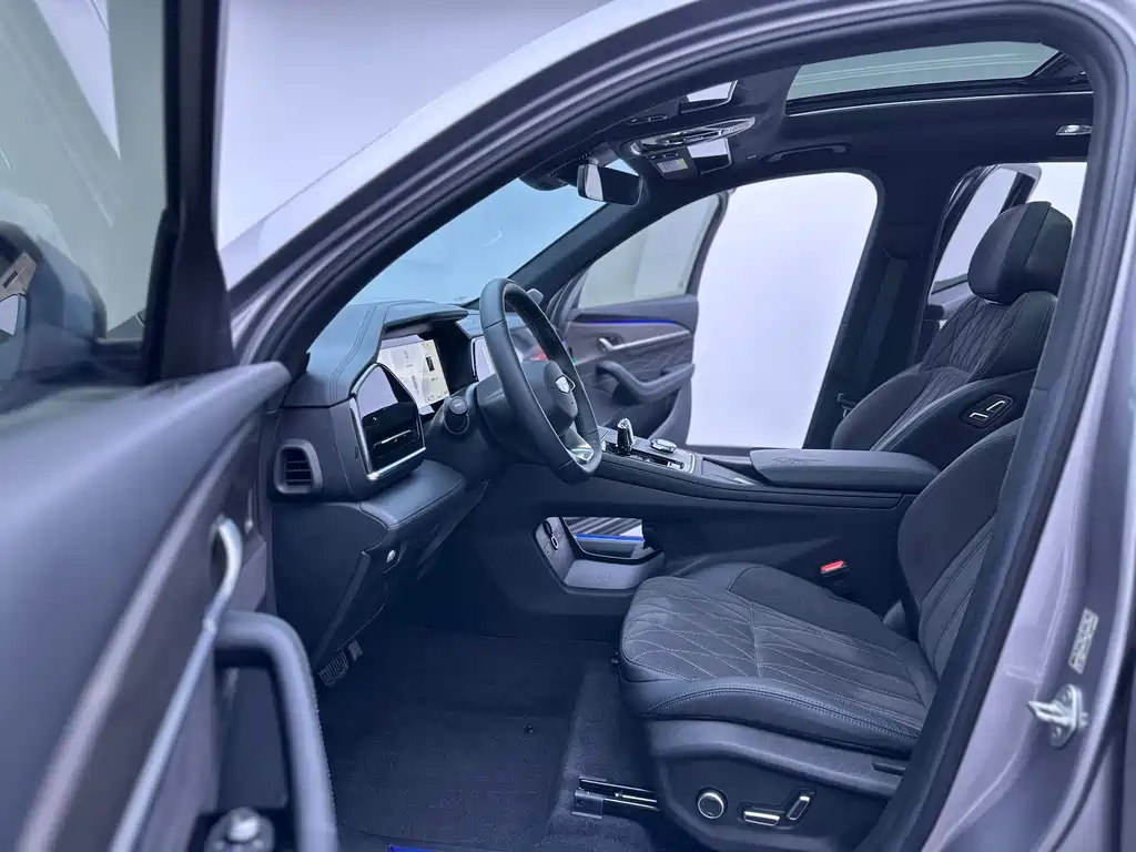 Geely Xingyue L — миниатюра 13