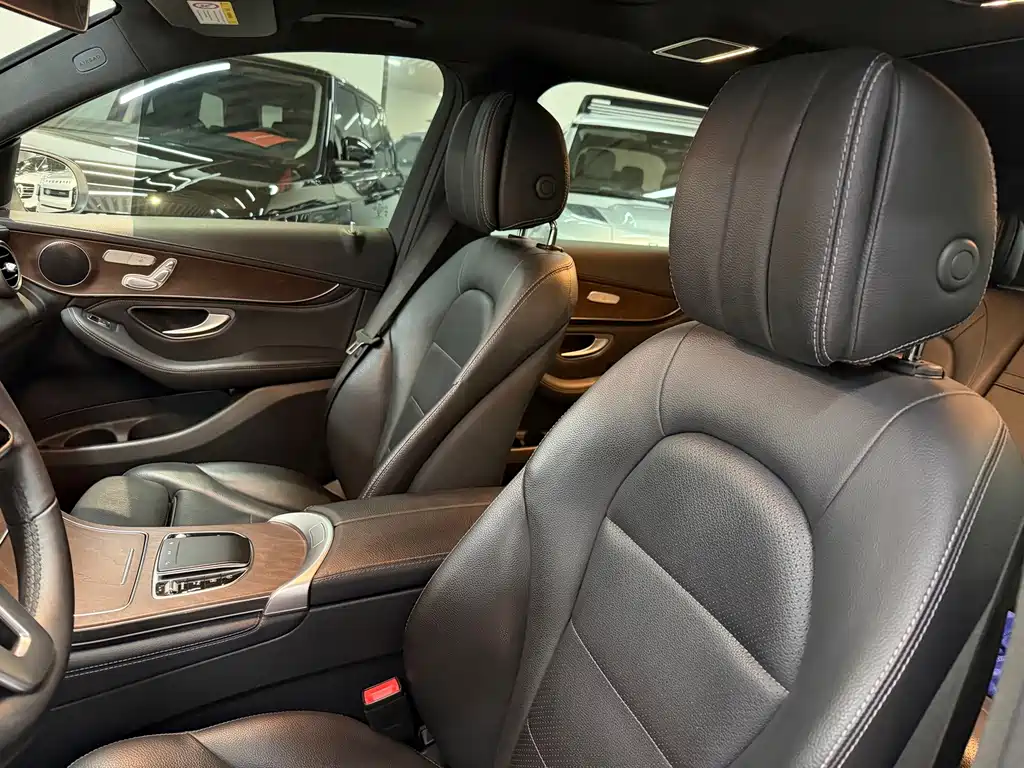 Mercedes-Benz GLC — миниатюра 10