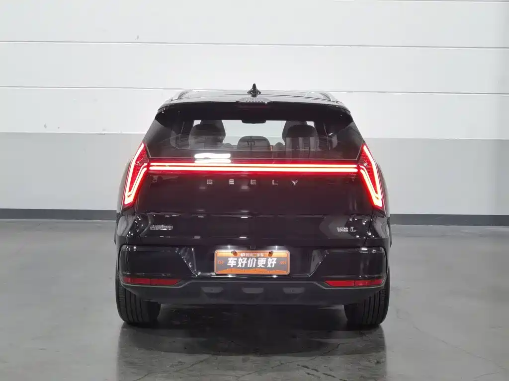 Geely Boyue L — миниатюра 4