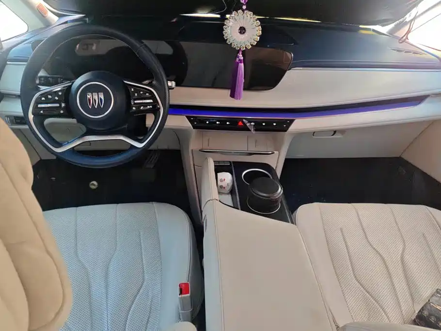 Buick GL8 Hybrid — миниатюра 12