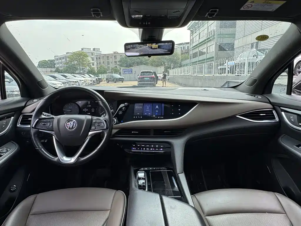 Buick Enclave — миниатюра 6