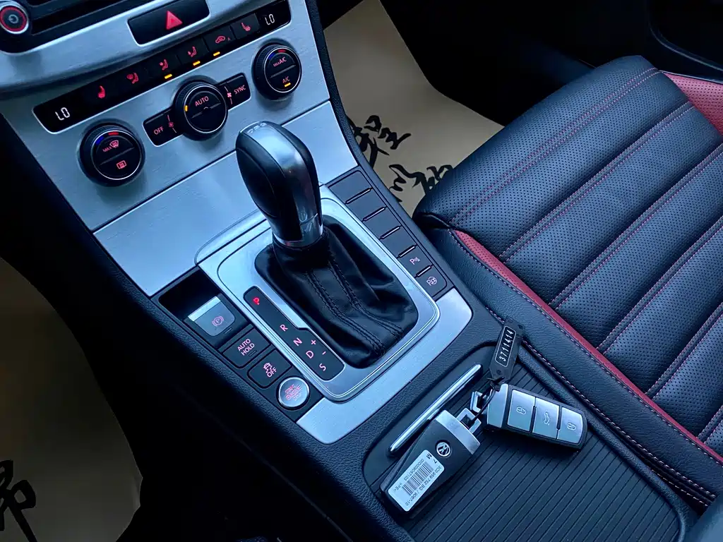 Volkswagen CC — миниатюра 6