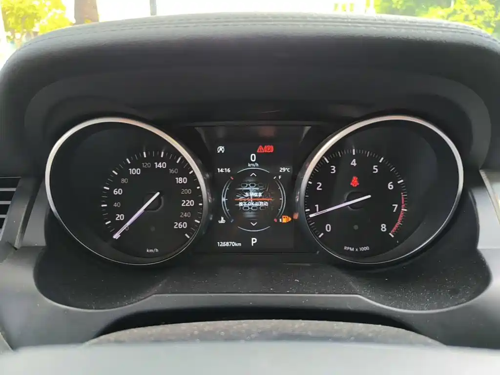 Land Rover Evoque — миниатюра 12