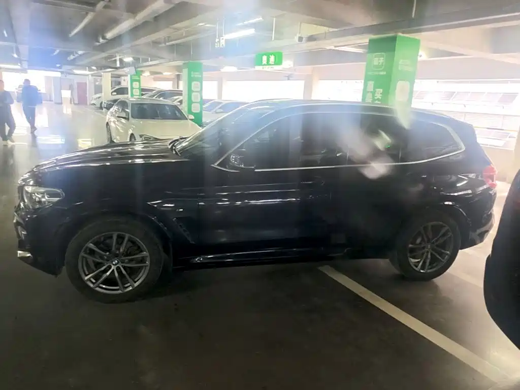 BMW X3 — миниатюра 4