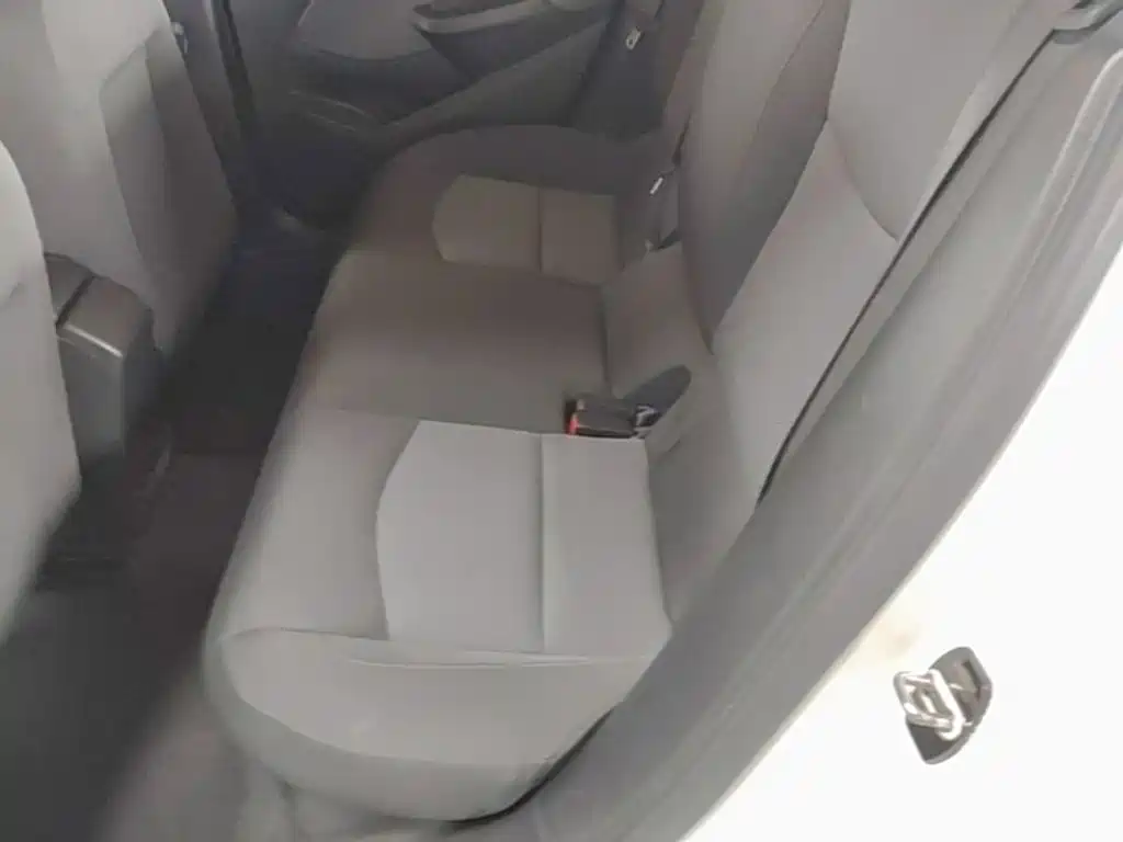 Chevrolet Cruze — миниатюра 17