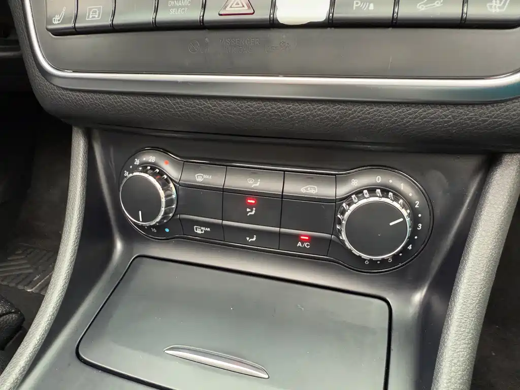 Mercedes-Benz GLA — миниатюра 16