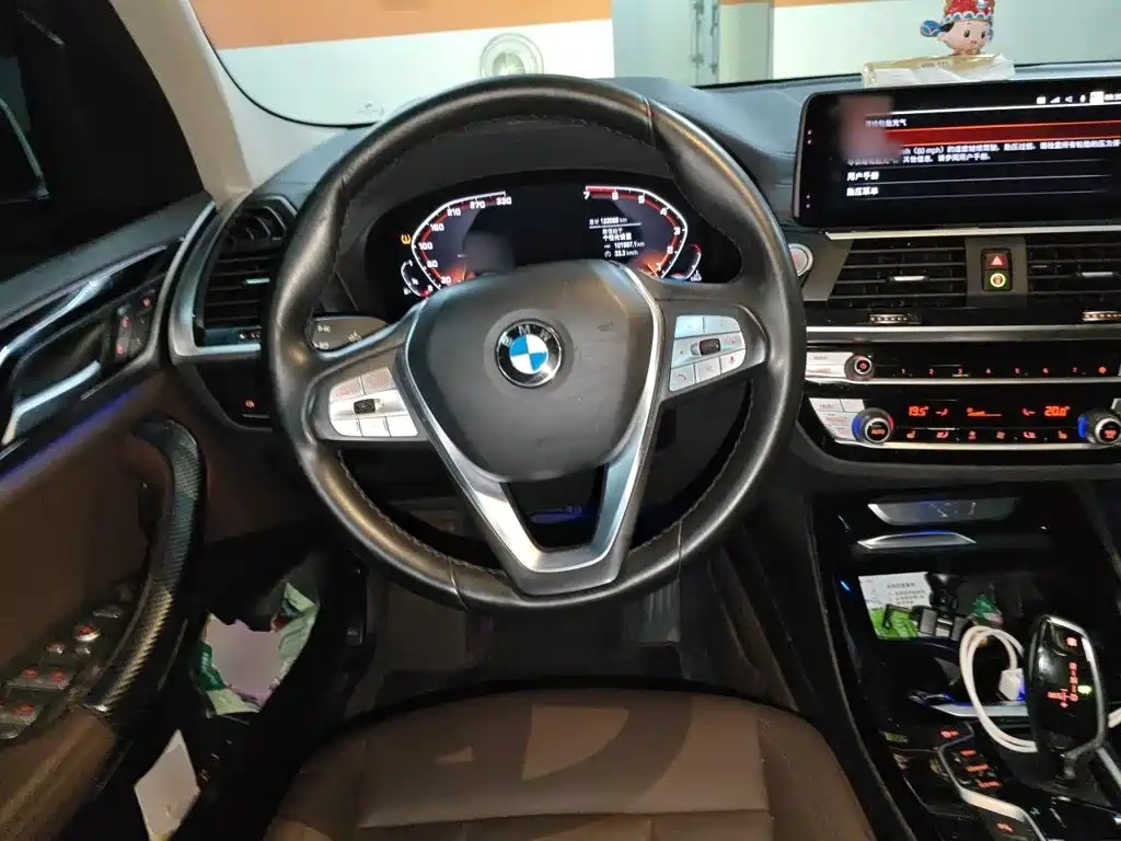 BMW X3 — миниатюра 12
