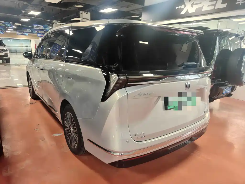 Buick GL8 Hybrid — миниатюра 7