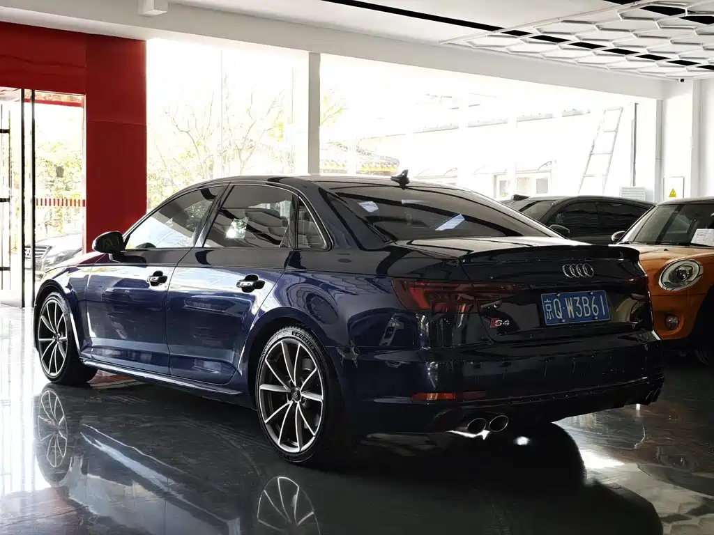 Audi S4 — миниатюра 24