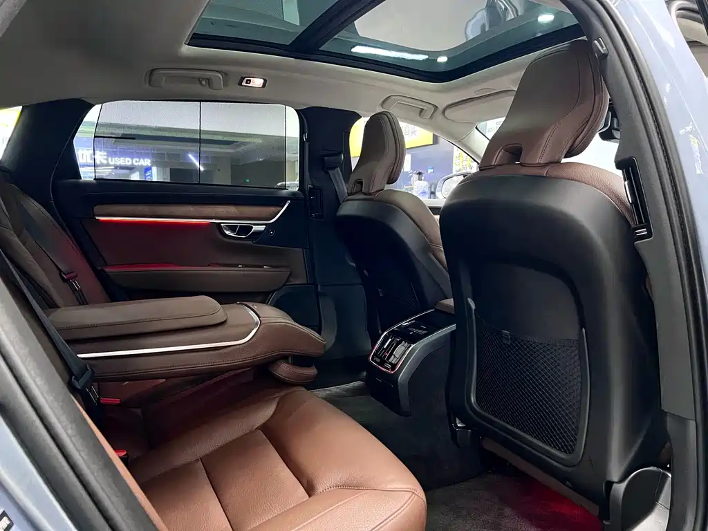 Volvo S90 — миниатюра 16